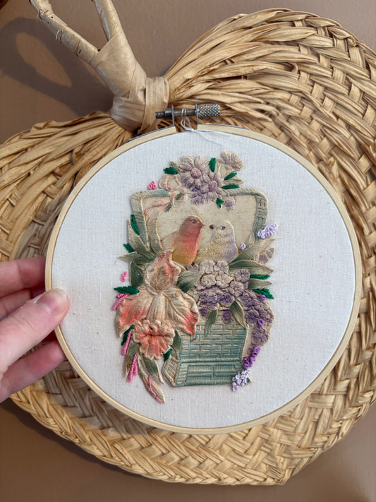 Dimensional Bird Hoop