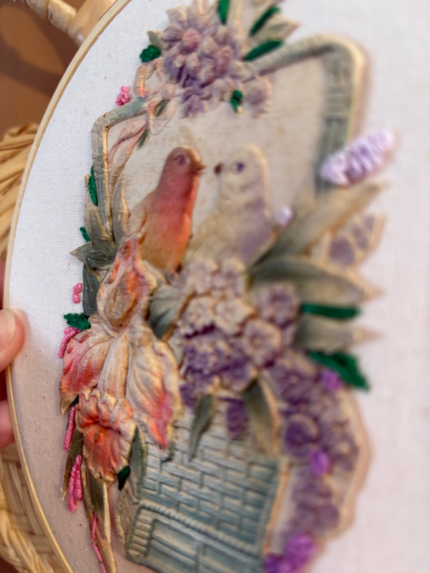 Dimensional Bird Hoop